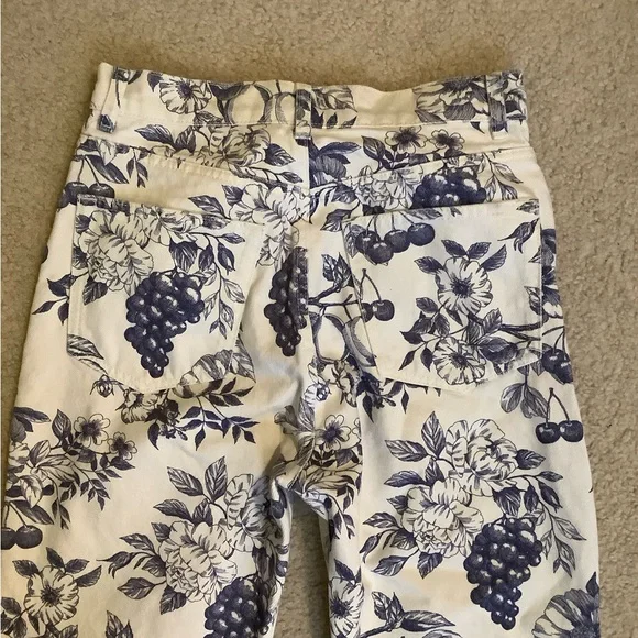 Reformation Jeans Cynthia Toile High Rise Straight White & Blue Size 27/4 small - Picture 10 of 13